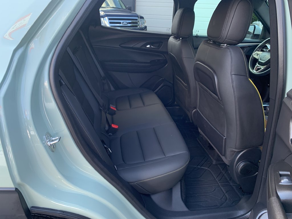Used 2025 Chevrolet TrailBlazer ACTIV w/ Convenience Package FWD image 29