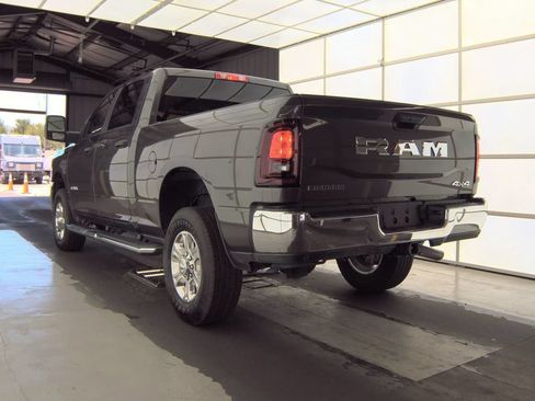 Used 2026 RAM 2500 Big Horn AWD/4WD image 3