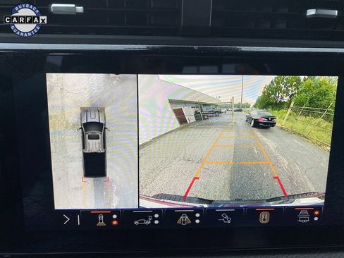 Used 2024 GMC Sierra 2500 Denali image 37