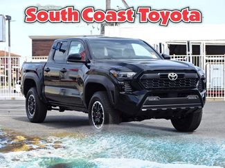 New 2025 Toyota Tacoma TRD Off-Road video 1