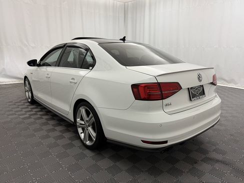 Used 2016 Volkswagen Jetta GLI SEL image 4