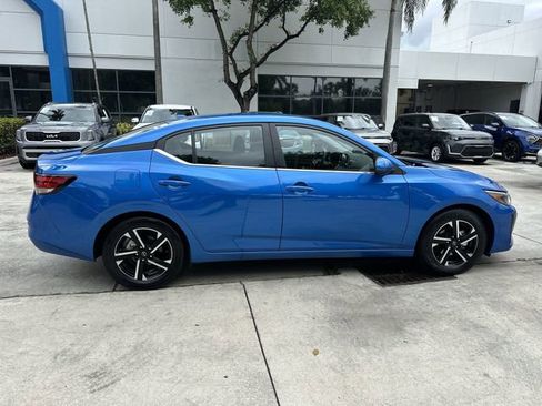 Used 2025 Nissan Sentra SV FWD image 31