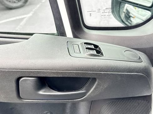 Used 2024 RAM ProMaster 3500 FWD image 17