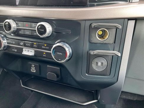 Used 2025 Ford F150 XLT w/ Equipment Group 301A Standard AWD/4WD image 26