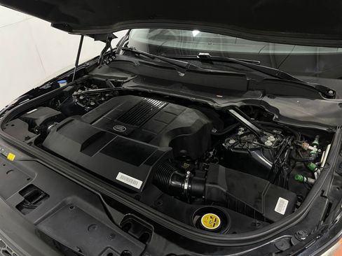 Used 2018 Land Rover Discovery HSE Luxury image 28