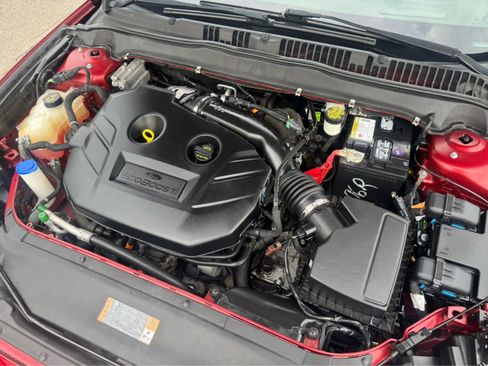 Used 2018 Ford Fusion Platinum image 19