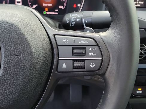 Used 2024 Honda Accord EX-L image 24