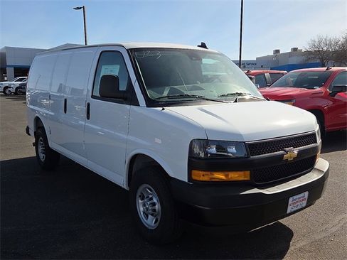 New 2025 Chevrolet Express 2500 Work Van w/ Driver Convenience Package image 5