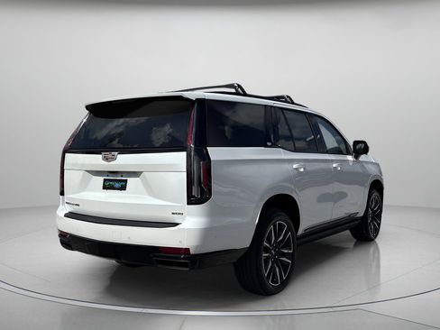 Used 2022 Cadillac Escalade Sport Platinum image 3