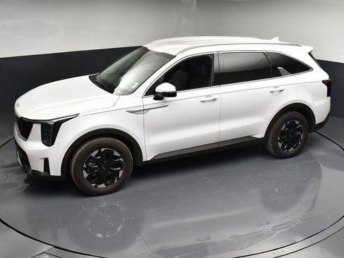 Used 2026 Kia Sorento S FWD image 43