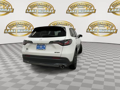 Used 2023 Honda HR-V Sport image 2