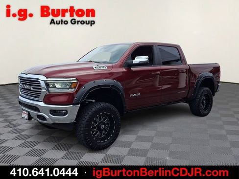 Used 2023 RAM 1500 Laramie AWD/4WD image 3