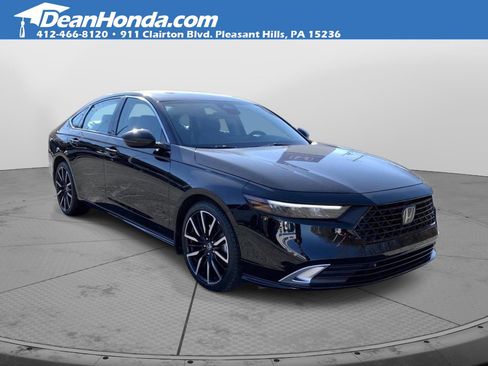 Used 2023 Honda Accord Touring image 1