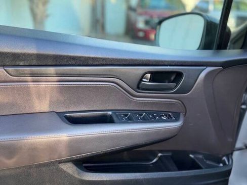 Used 2020 Honda Odyssey EX image 8