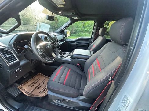 Used 2016 Ford F150 XLT w/ Equipment Group 302A Luxury AWD/4WD image 11