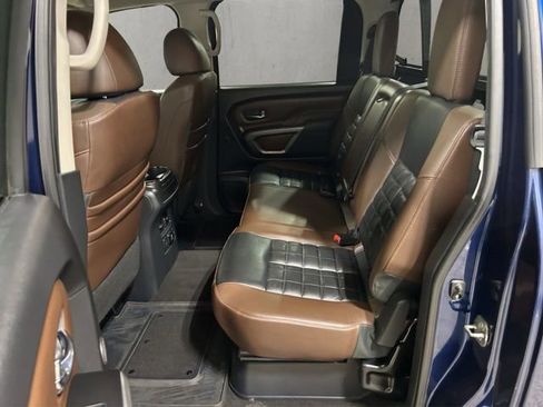 Used 2018 Nissan Titan Platinum Reserve image 22