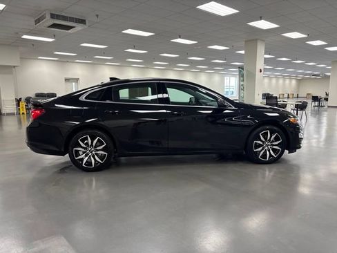 Used 2024 Chevrolet Malibu RS FWD image 8