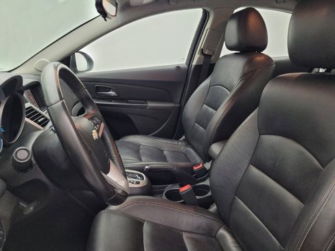 Used 2014 Chevrolet Cruze LT image 17