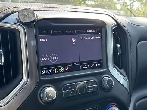 Used 2022 Chevrolet Silverado 3500 LTZ AWD/4WD image 13