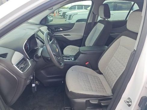 Used 2024 Chevrolet Equinox LS w/ Sport Edition image 4