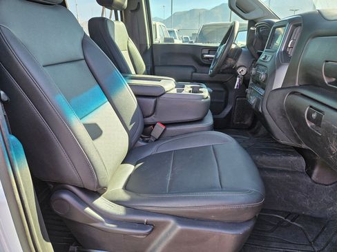 Used 2022 Chevrolet Silverado 2500 W/T w/ WT Convenience Package AWD/4WD image 30