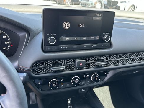 Used 2025 Honda HR-V Sport image 23