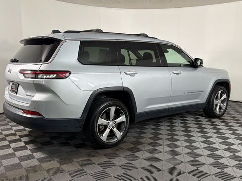 Used 2021 Jeep Grand Cherokee L Limited AWD/4WD image 7