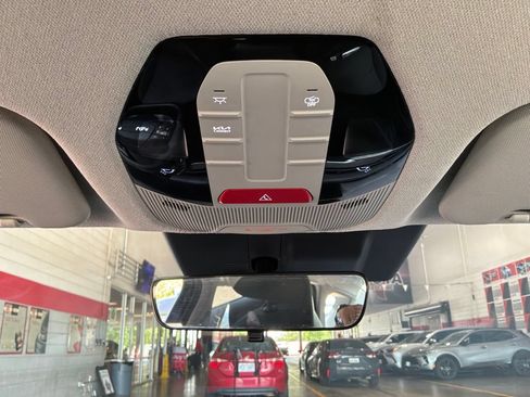 Used 2025 Kia K4 FWD image 15