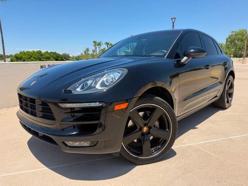 Used 2015 Porsche Macan S w/ Premium Package AWD/4WD image 18