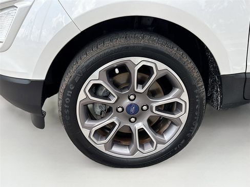 Used 2021 Ford EcoSport Titanium FWD image 32