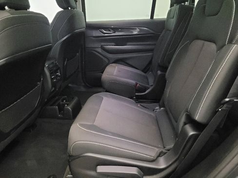 Used 2023 Jeep Grand Cherokee L Laredo w/ Trailer Tow Group (B) image 18