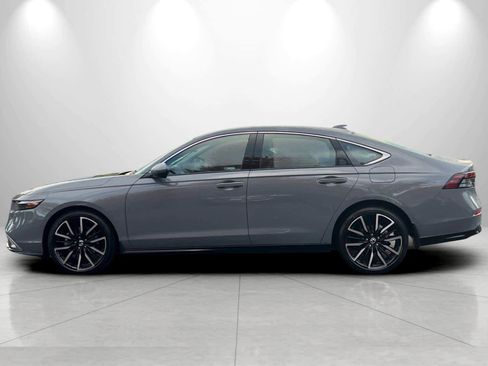 New 2025 Honda Accord Touring image 5