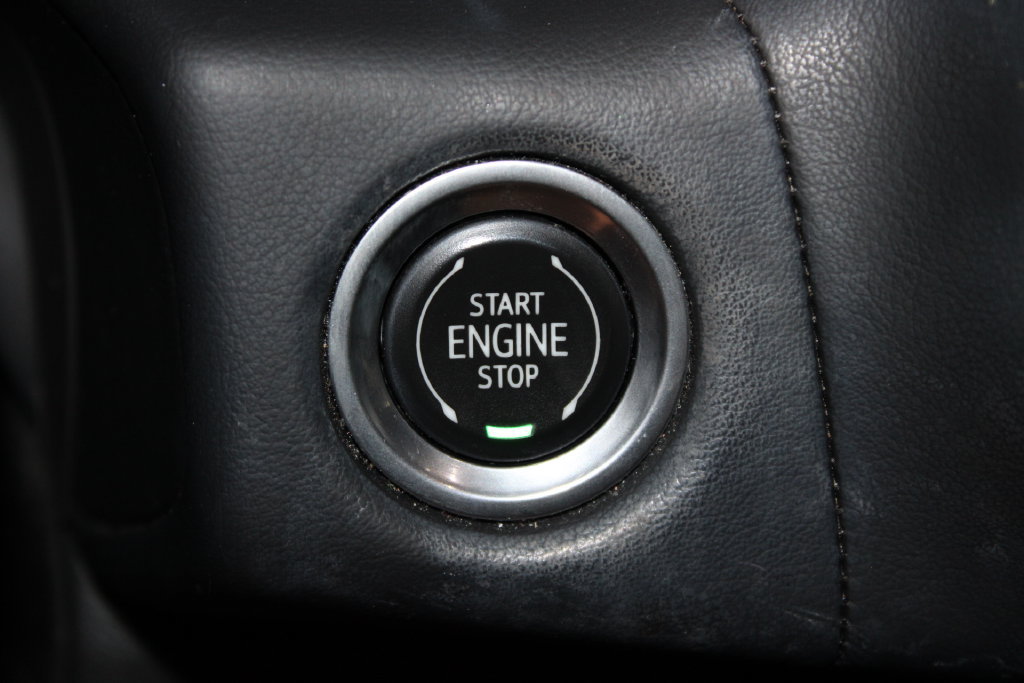 Used 2022 Chevrolet Suburban Premier RWD image 42