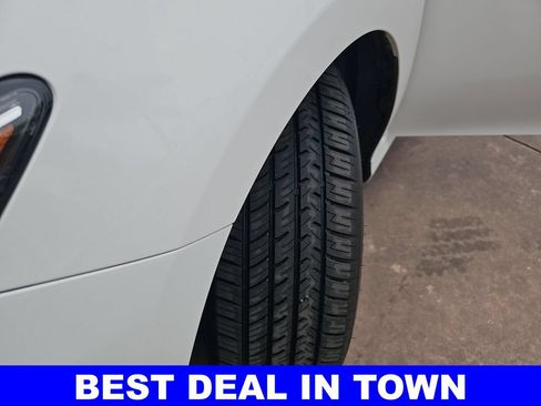 Used 2023 Toyota Camry LE FWD image 33