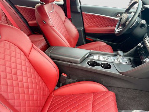 Used 2024 Genesis G70 3.3T Advanced w/ Sport Prestige Package image 29