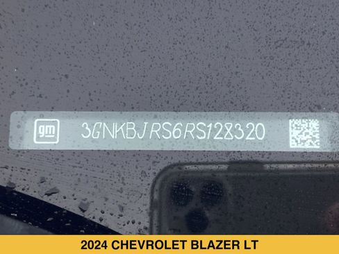 Certified 2024 Chevrolet Blazer LT w/ Sound & Technology Package AWD/4WD image 17
