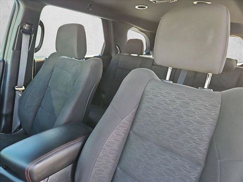 Used 2025 Dodge Durango GT w/ Blacktop Package RWD image 16