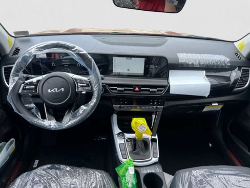 New 2026 Kia Seltos S FWD image 13