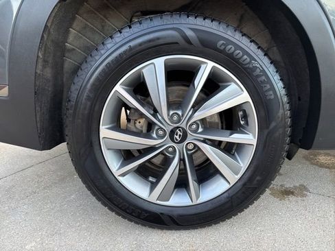 Used 2020 Hyundai Santa Fe Limited w/ Cargo Package image 60