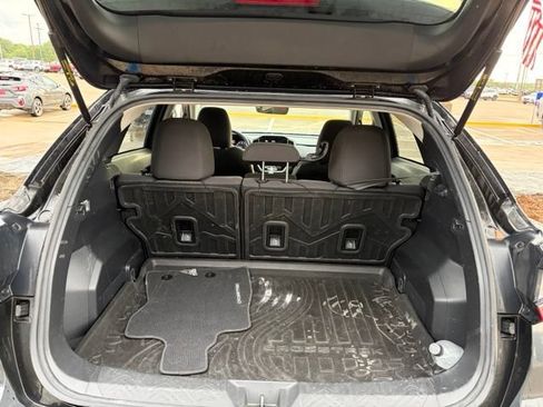 Used 2024 Subaru Crosstrek 2.0i Premium AWD/4WD image 14