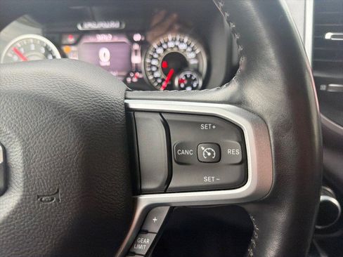Used 2022 RAM 1500 Big Horn AWD/4WD image 38
