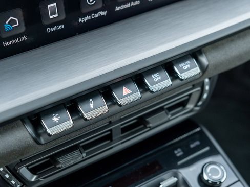 Certified 2024 Porsche 911 GT3 image 30