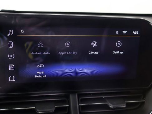 Used 2025 Chevrolet Trax RS w/ Driver Confidence Package image 44