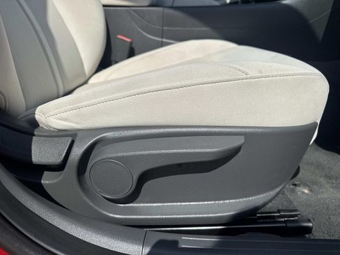 Used 2025 Hyundai Sonata SEL FWD image 12