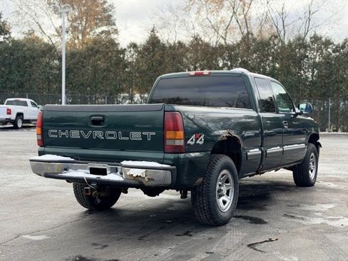 Used 2002 Chevrolet Silverado 1500 4x4 Extended Cab image 3