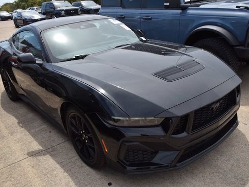 Certified 2026 Ford Mustang GT Premium RWD image 4