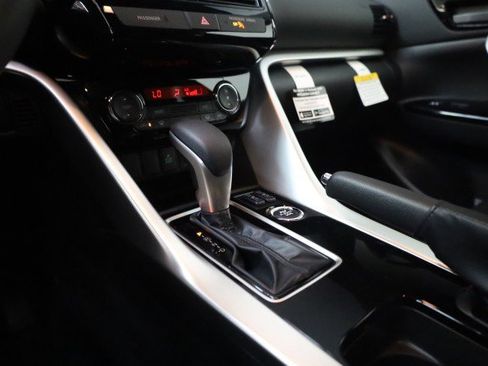 New 2026 Mitsubishi Eclipse Cross LE image 15