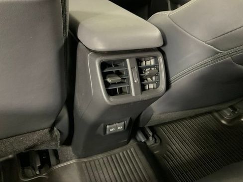 Used 2024 Lexus UX 250h F Sport AWD/4WD image 20
