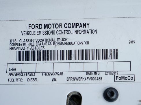 Used 2015 Ford F650 2WD Crew Cab Super Duty image 25