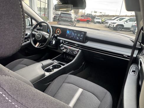 Certified 2025 Hyundai Sonata SEL image 18